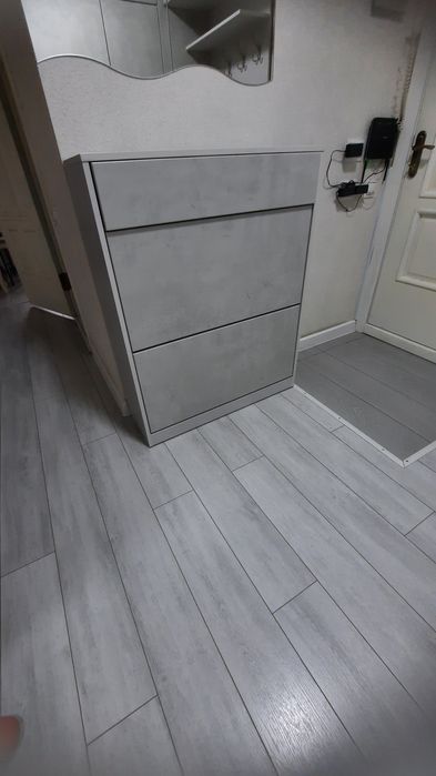 Продаётся встроенная прихожая шкаф+холодильник+обувница