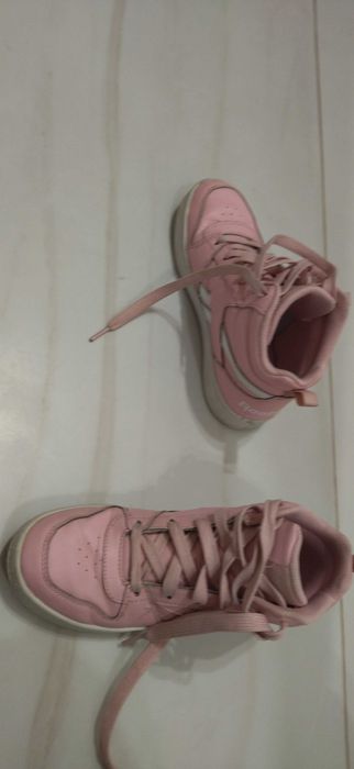 Високи кецове Reebok за момиче