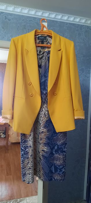 Пиджак осенне -весенний