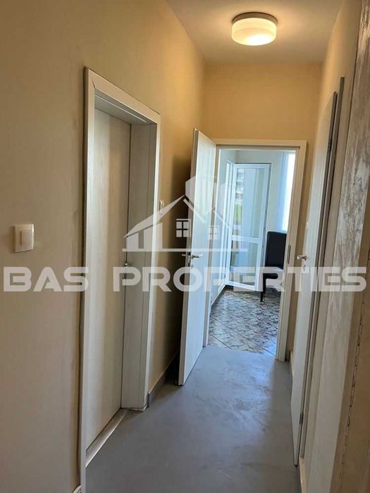 Продава се Двустаен апартамент в София, Център - 65 кв.м за 3385 €/кв.м - Снимка #8