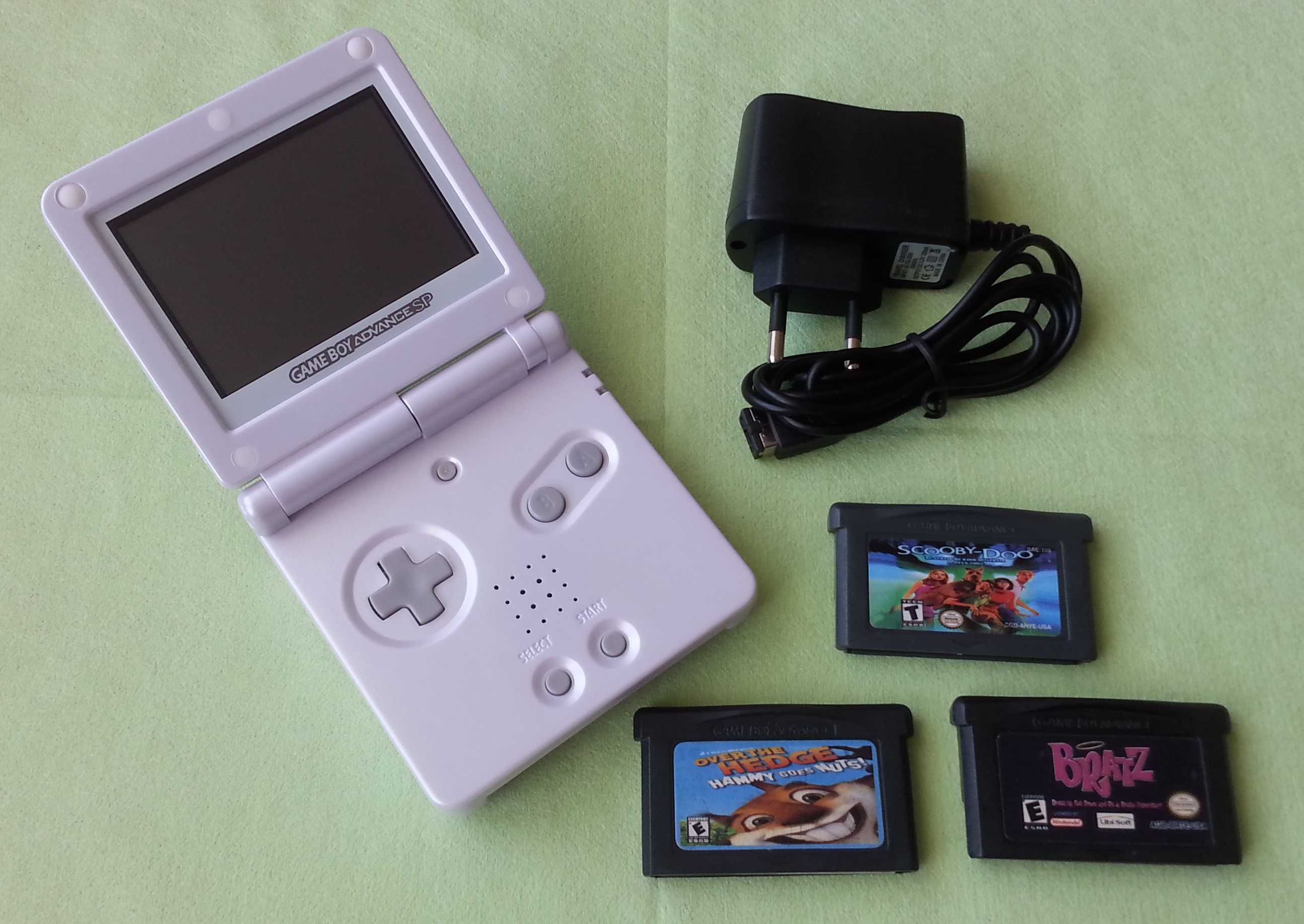 Реставрирано Nintendo GameBoy Advance SP