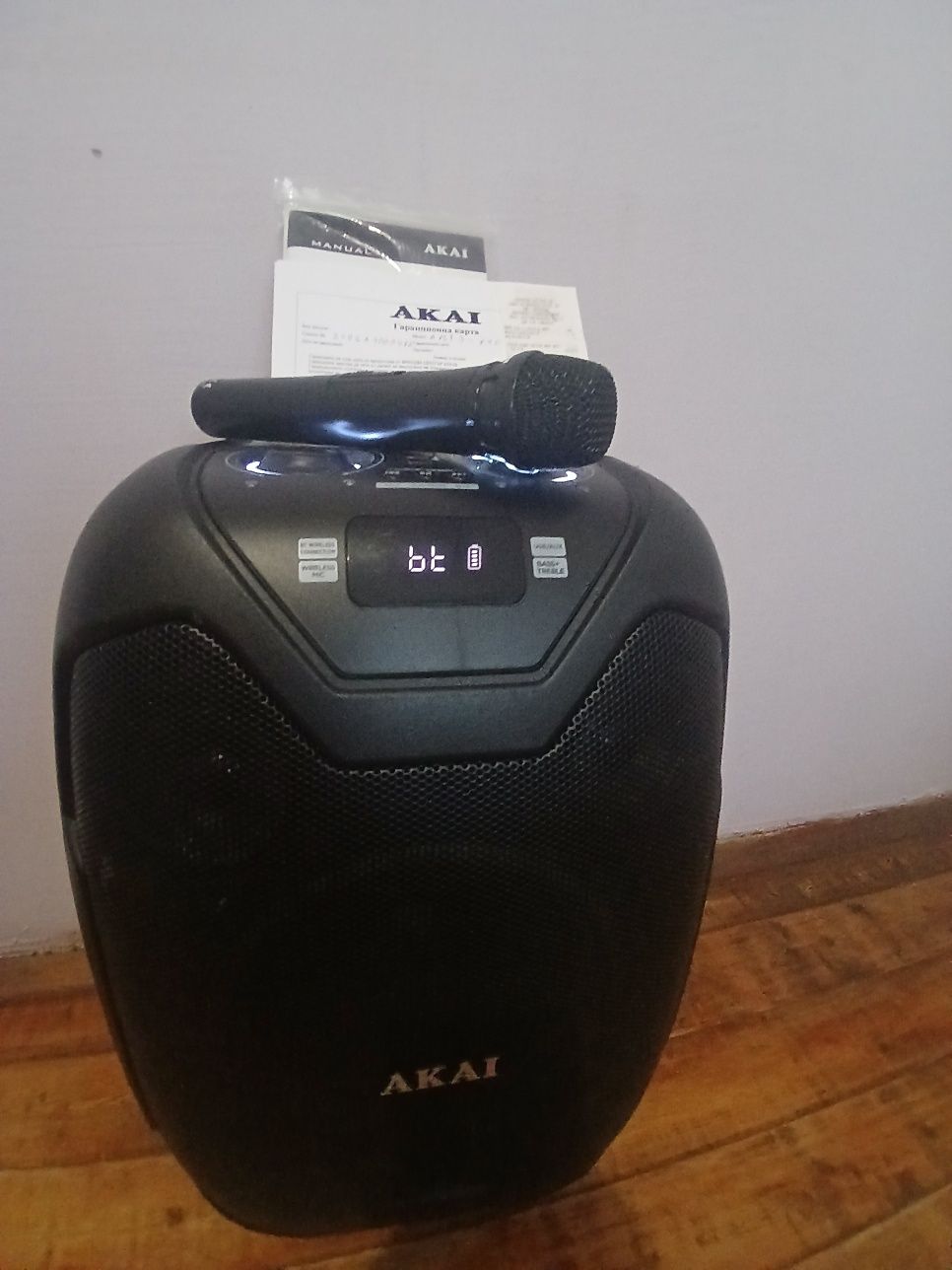 AKAI Bluetooth speaker