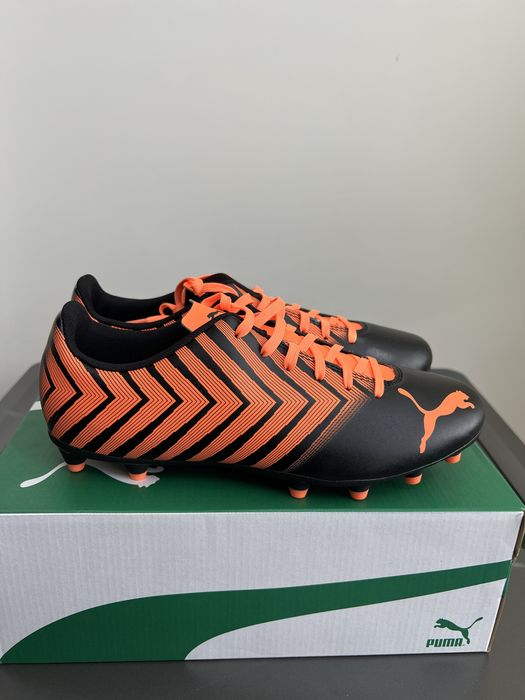 Оригинални бутонки Puma 42 номер