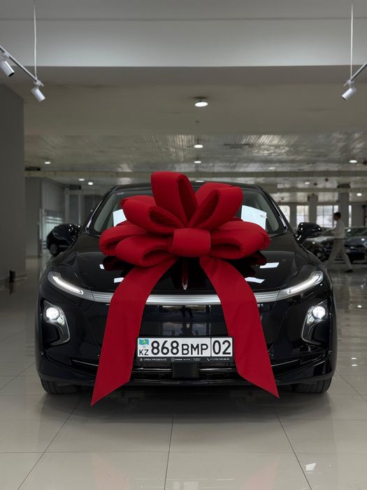 Hongqi хончи в аренду в прокат  без депозита