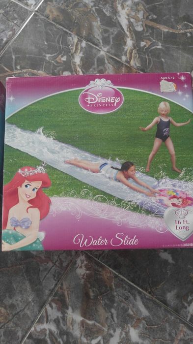 Водяной каток, матрац,баллон- почти 5 м в длину