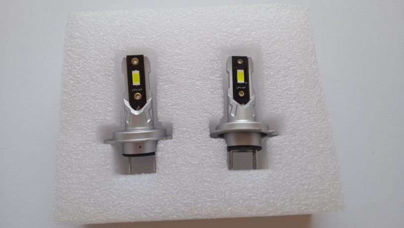 LED лампи за фарове, 20 000 лумена PLUG-AND-PLAY - комплект 2 бр.