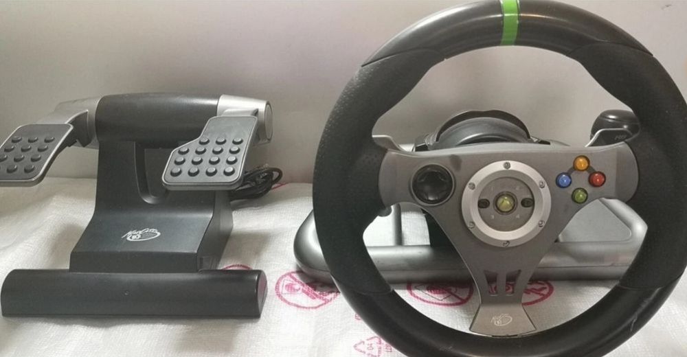 Волан с педали и пера за скорости на MadCatz Xbox 360 PC компютър