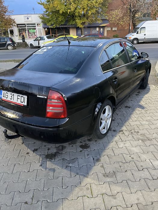 Vând sau schimb skoda superb