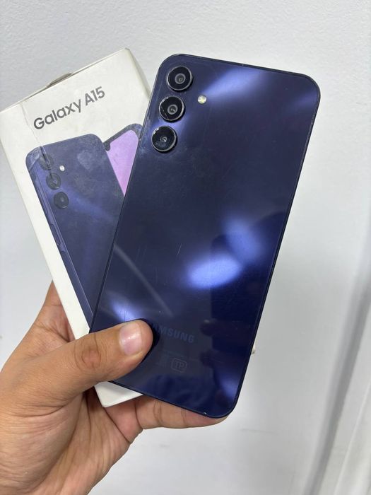 Samsung a15. 8/256gb