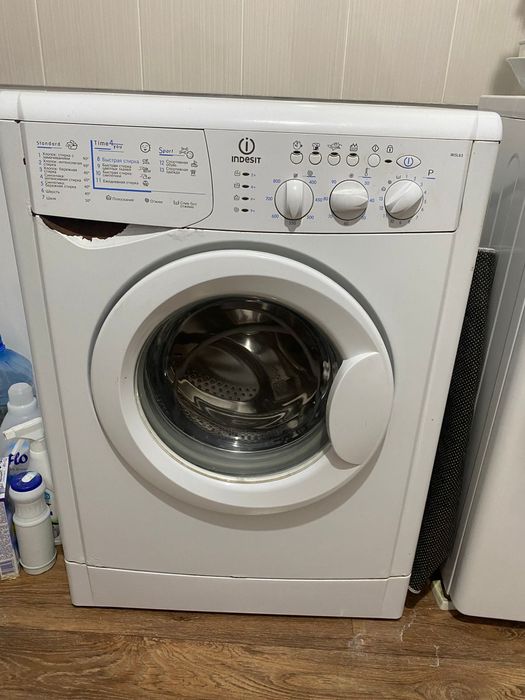 Продам стиральную машину 5кг.