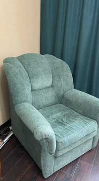 Удобное кресло в гостиную