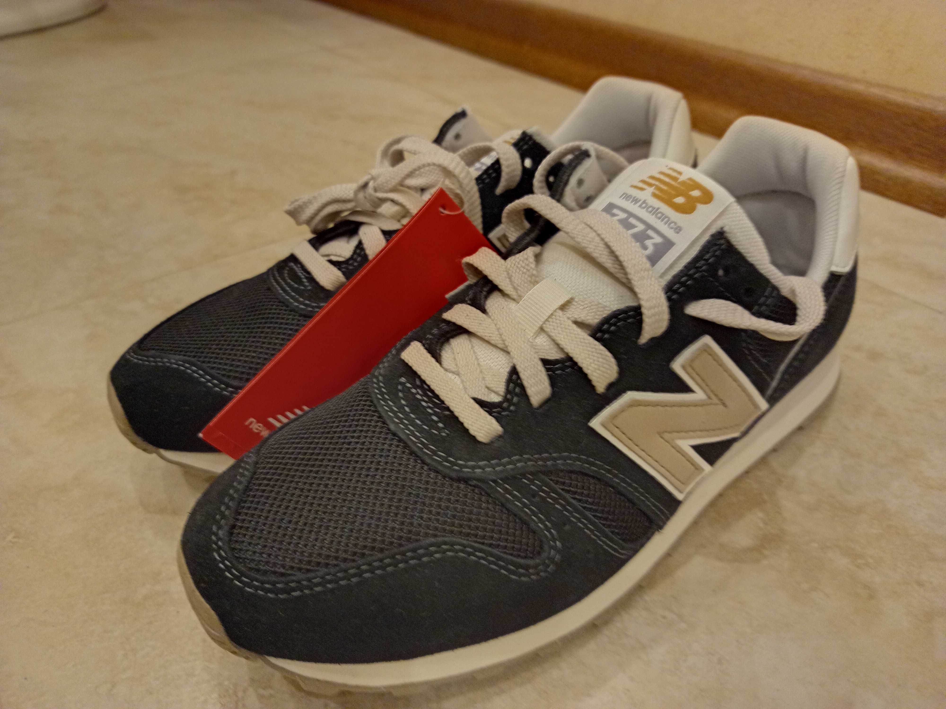 Кроссовки New Balance 373. Размер 41,5.