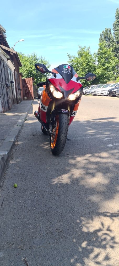 Honda CBR 1000 RR Fireblade
