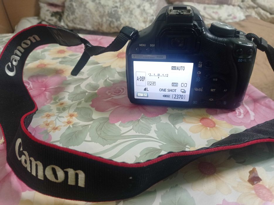 Професионален фотоапарат Canon EOS 500D с два обектива