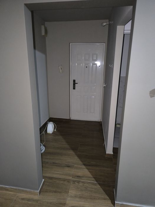 Inchiriez garsoniera spatiu comercial,  Unirii zona Piata centrala