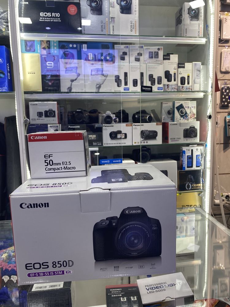 Canon eos 850 d 18-55 is stm kit