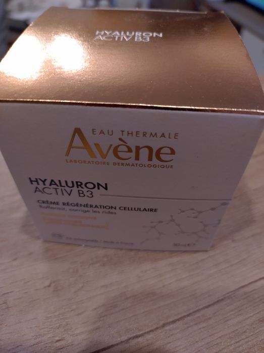 Avene Hyaluron Activ B3 Регенериращ крем за лице 50 мл