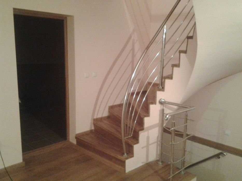 Balustrade fier forjat,inox,garduri,trepte lemn stejar,fag