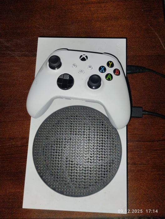 X box series s с коробкой