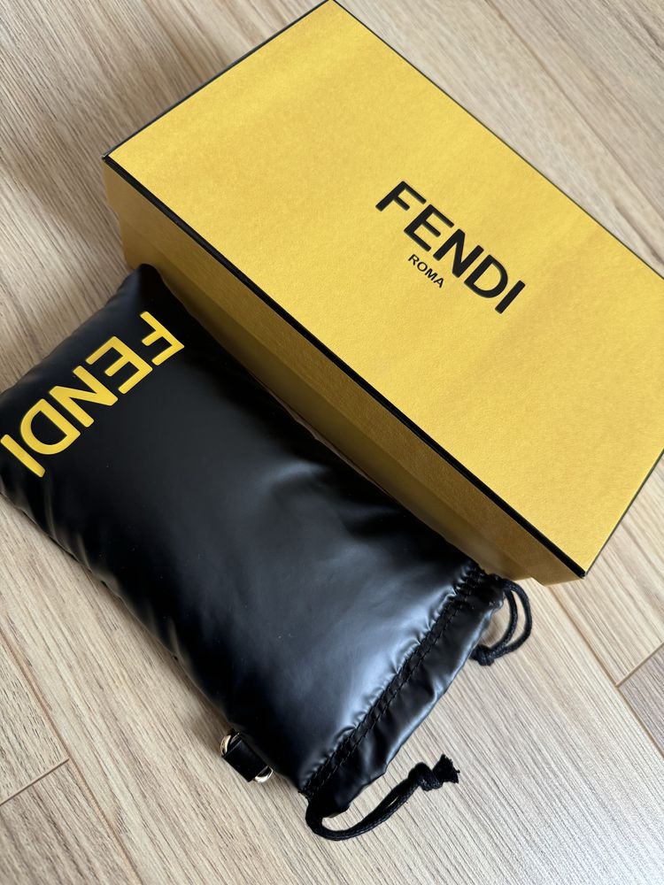 Очила fendi