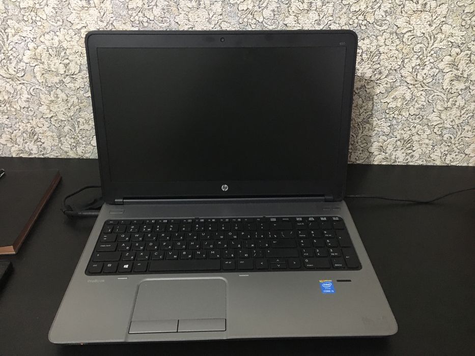 Продам ноутбук HP Intel core i5/8 гб/ SSD 256