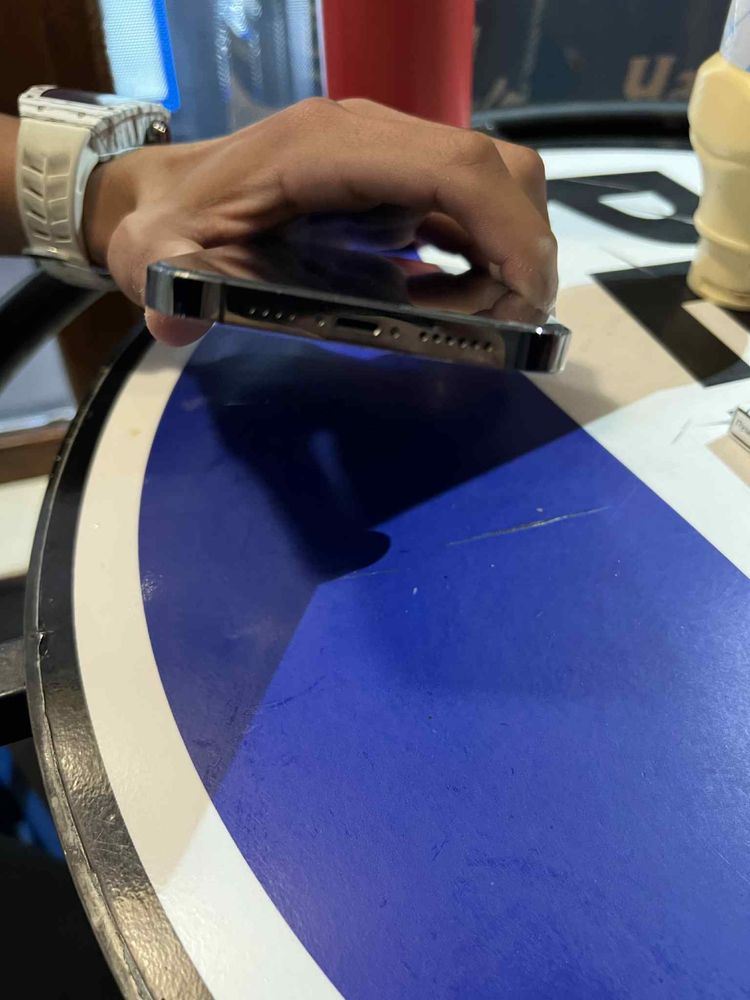 Iphone 13 pro max запазен