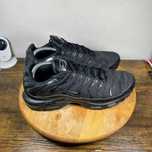 PREMIUM Nike Air Max Plus TN Triple Black (oт/до 36-44 номер)