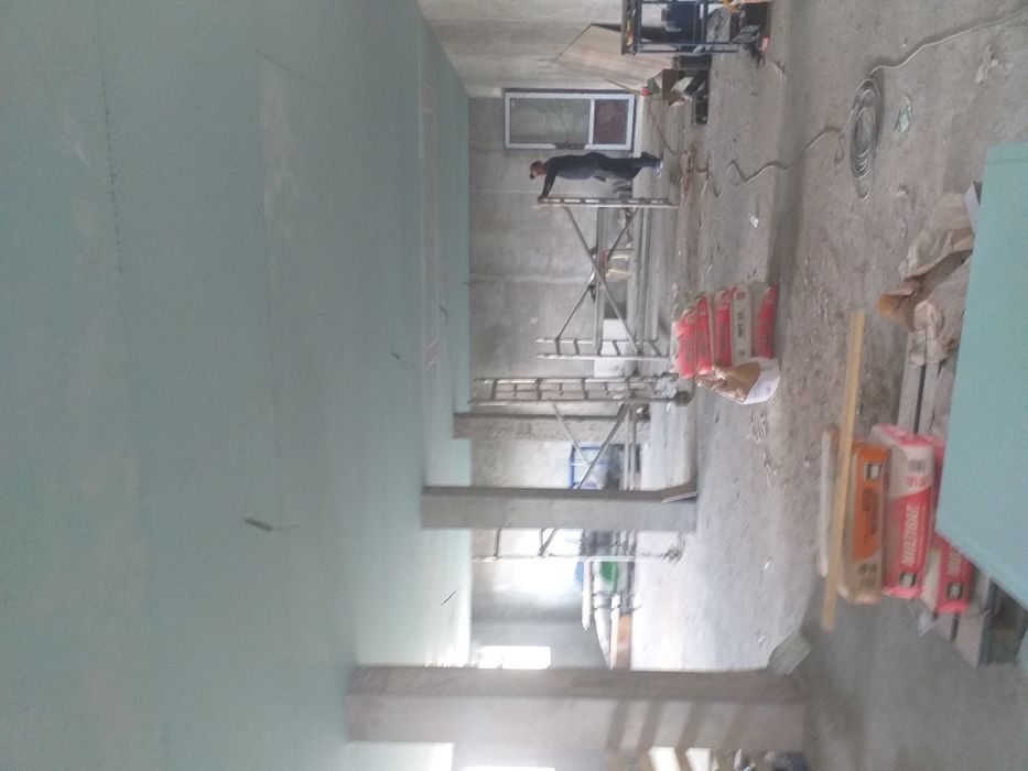 Tencuiala mecanizata