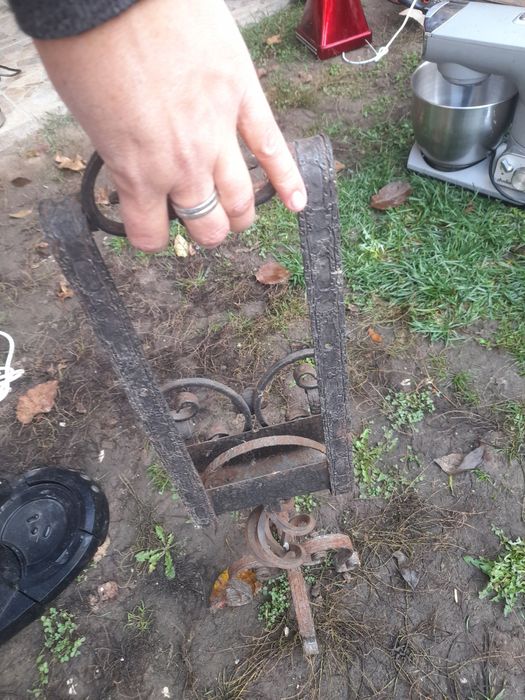 Suporturi ziare și reviste