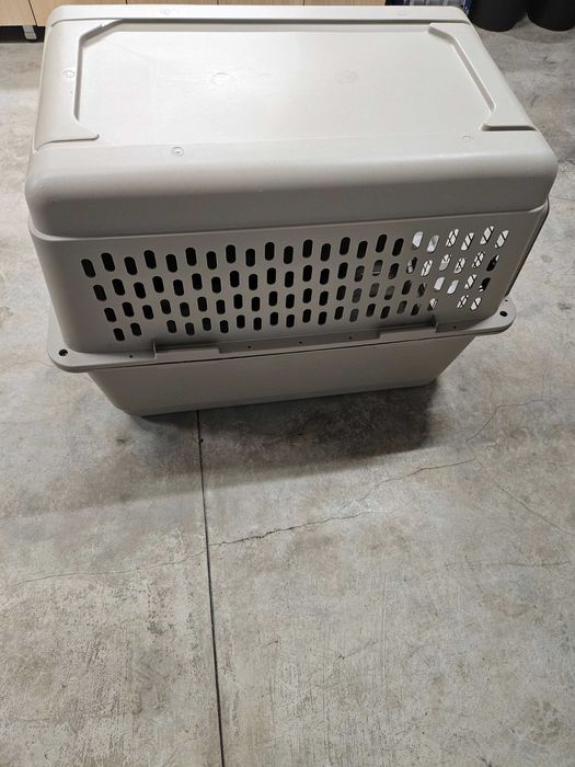 Транспортна еднократно използвана клетка 90/60/Н76см. - 100лв.