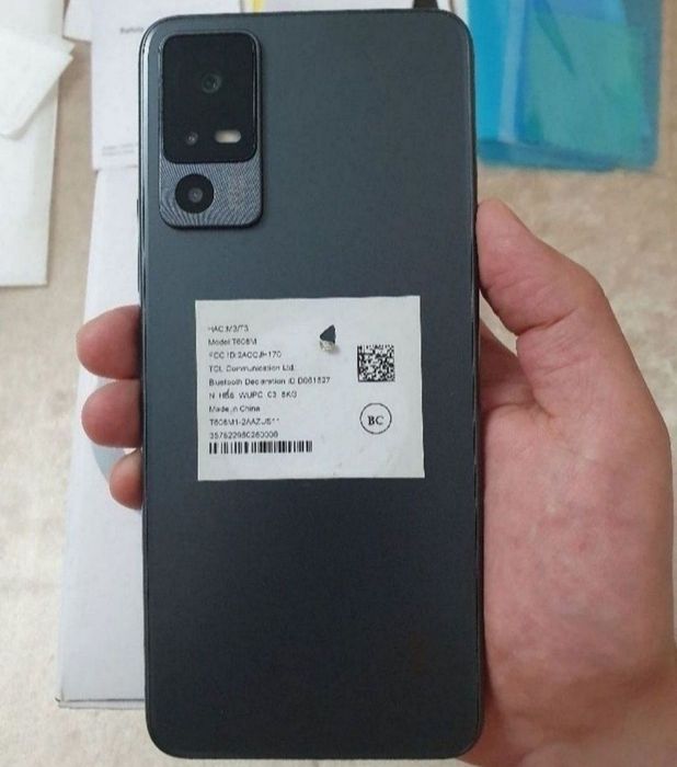 Srochna sotiladi TCL 40XL 6/256GB Orginal Xolati ideal yengide turibdi