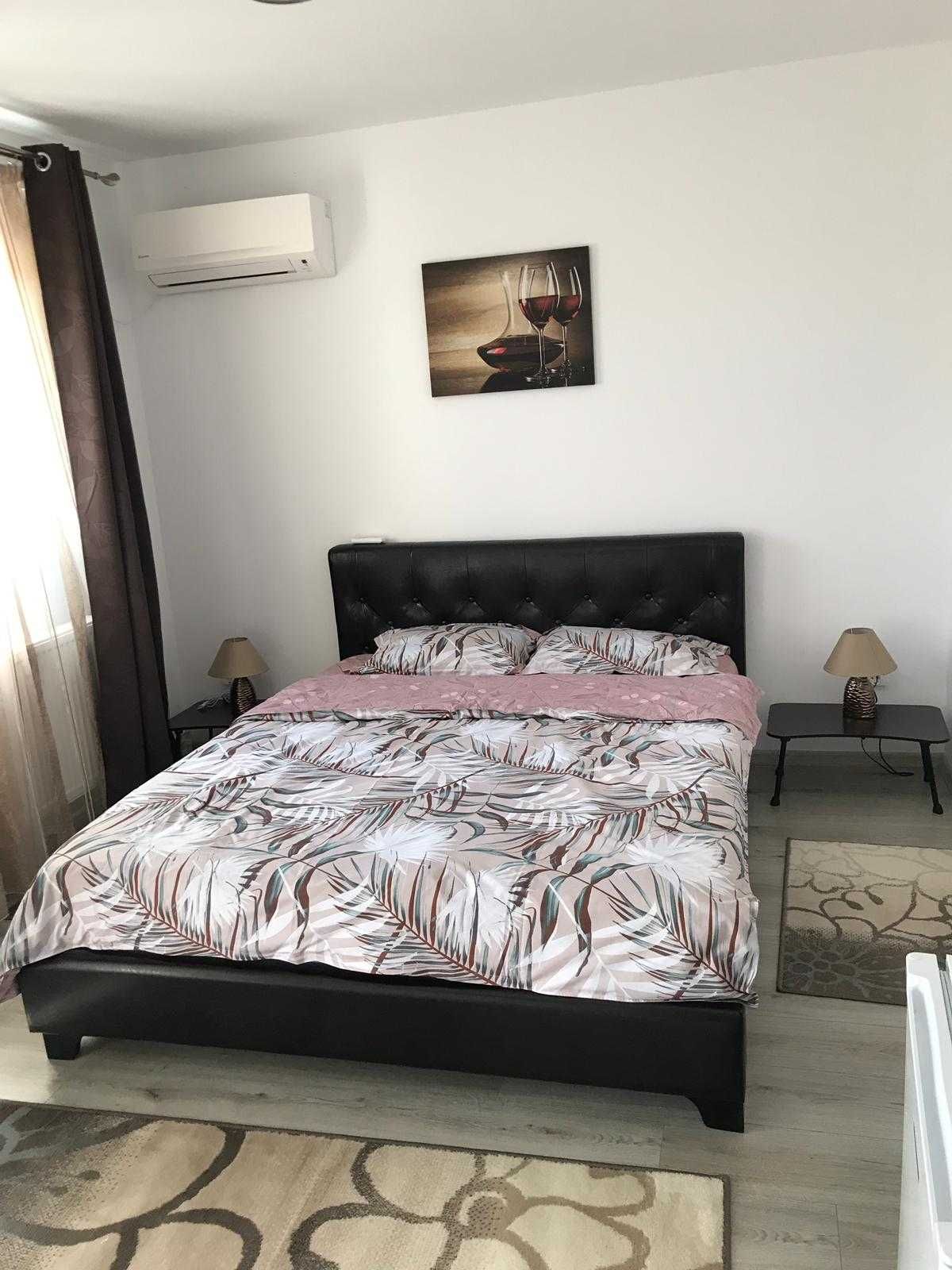 Cazare Pensiune 8 camere Mamaia Nord