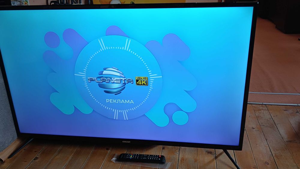 50" UHD 4K Starlight перфектен