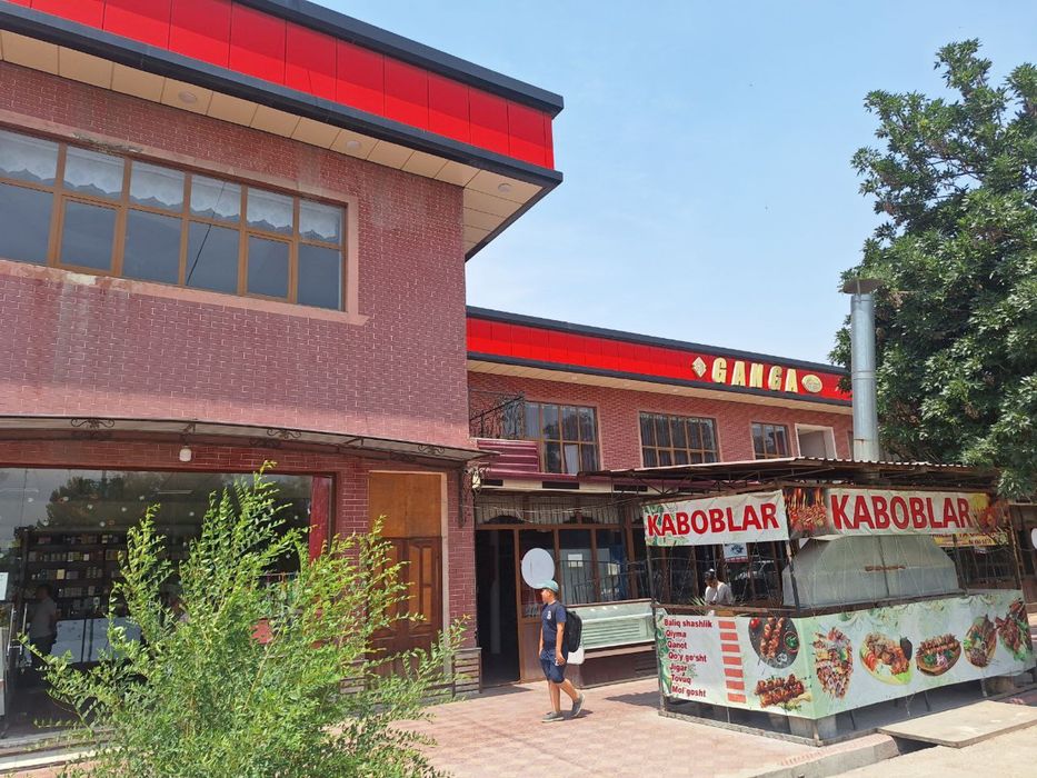 Ахангаран Кафе, магазин, 40км. От Ташкента (600м2 8 соток земли)