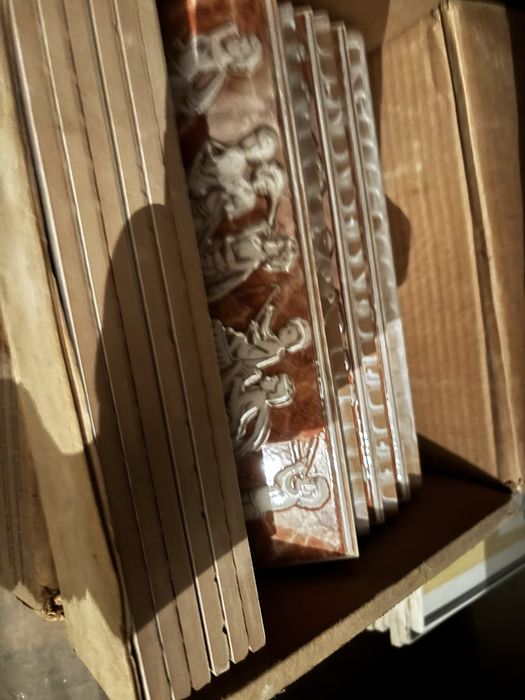 Плитка настенная