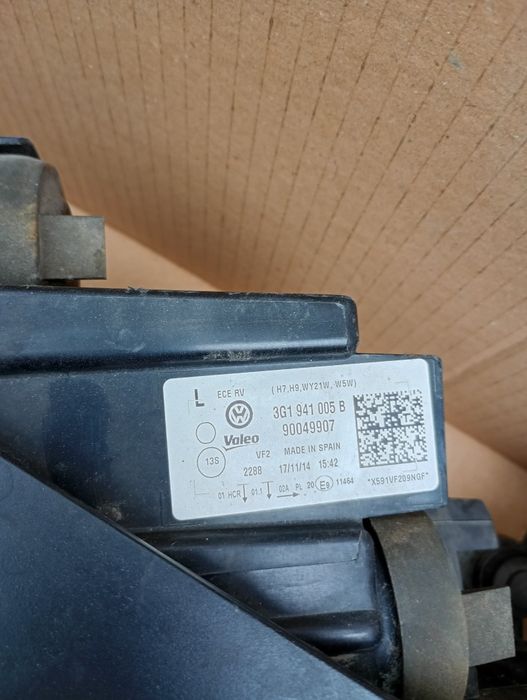 Far faruri Vw Passat B8 Dacia Duster Ford Transit Custom Mitsubishi