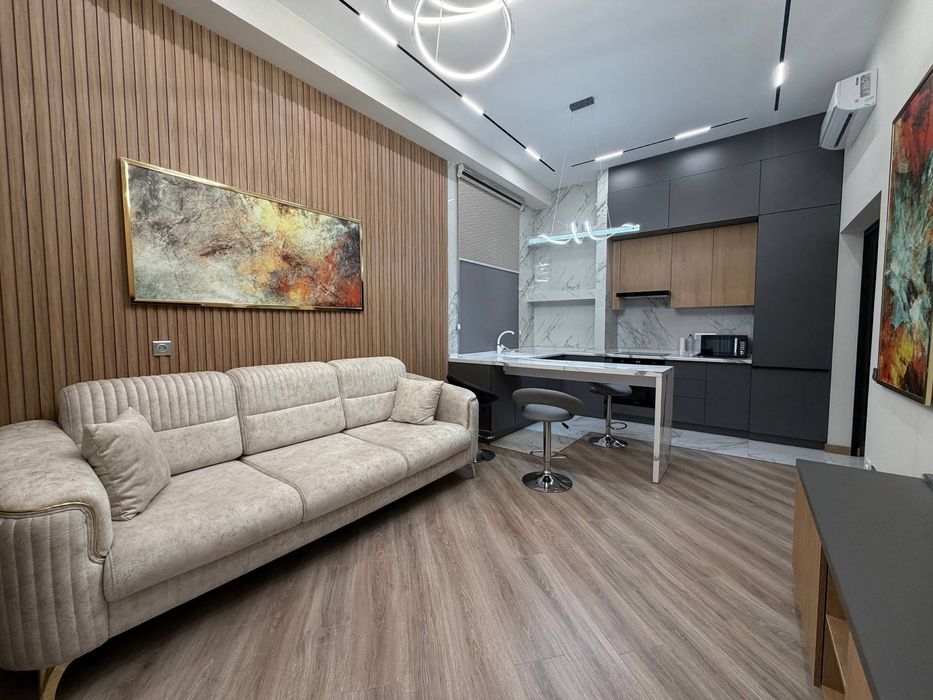 Сдаётся КВАРТИРА 3/5/9 на 60м2 ЖК "Mirabad Avenue" Ор:гостиница Россия