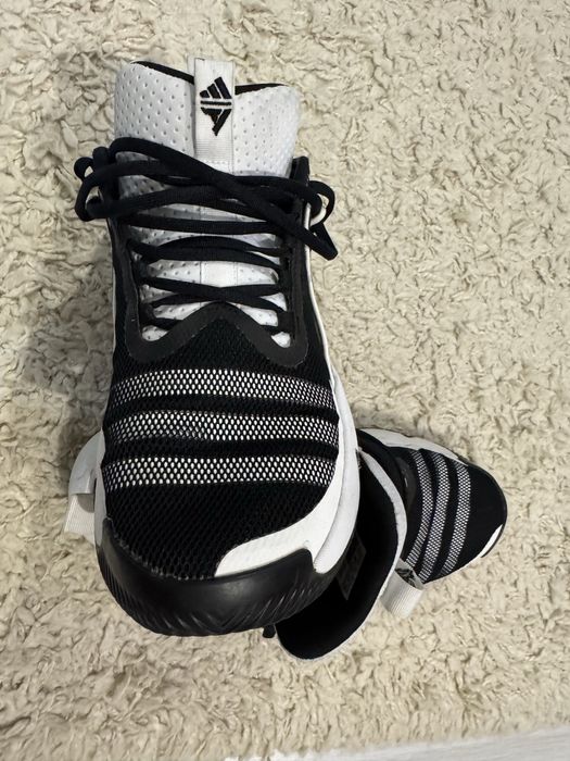 Adidasi ADIDAS True Unlimited