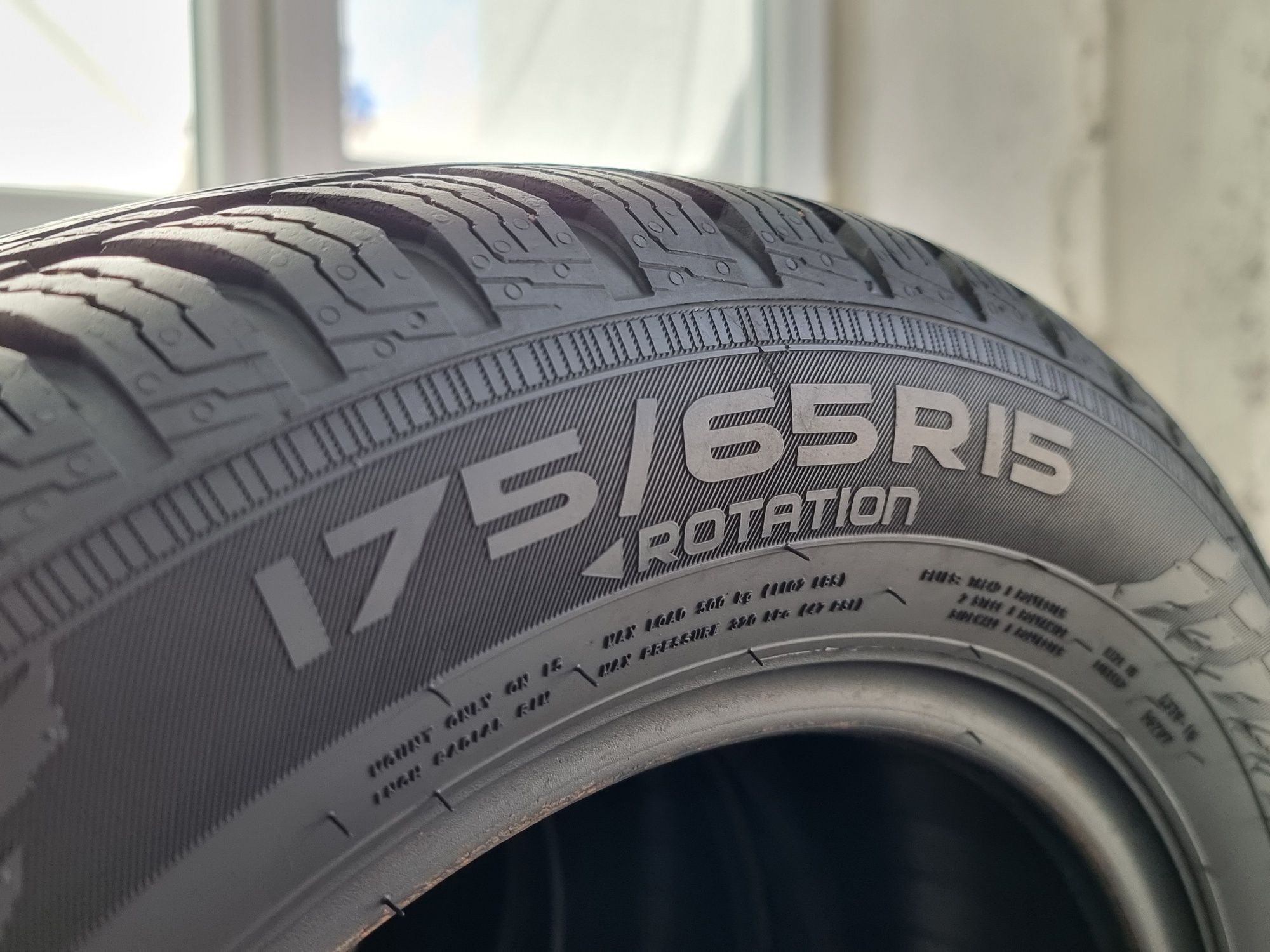 175/65/15 Nokian 4Броя: 260лв 8мм