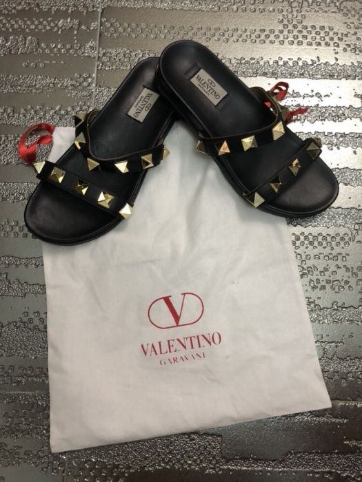 Papuci/șlapi dama /Valentino / piele naturala 100% mărimea 38 pe stoc