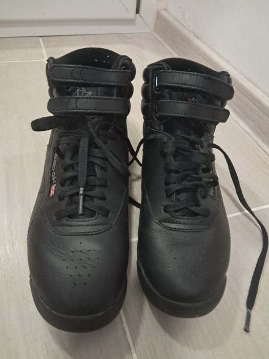 Ghete Reebok mărimea 36
