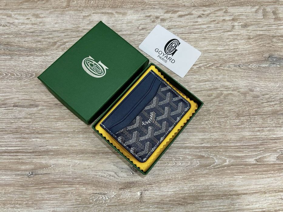 Продам Картхолдер