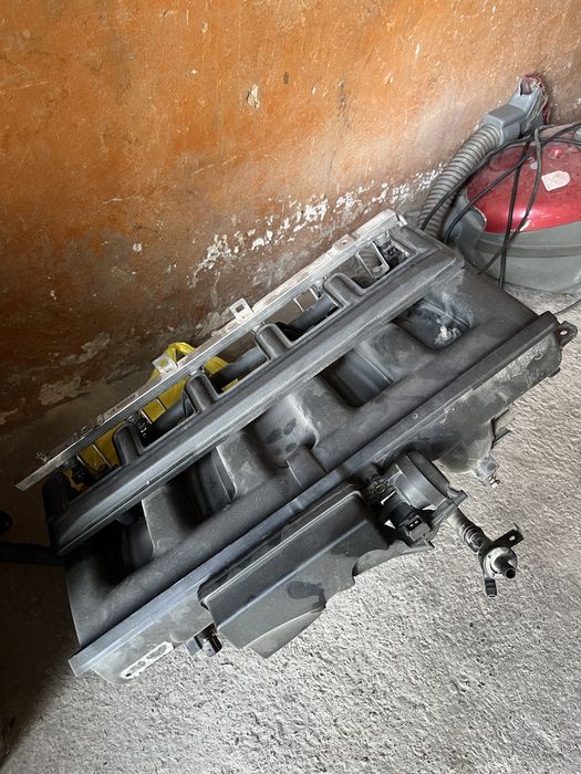 Двигатель M54B25 продам