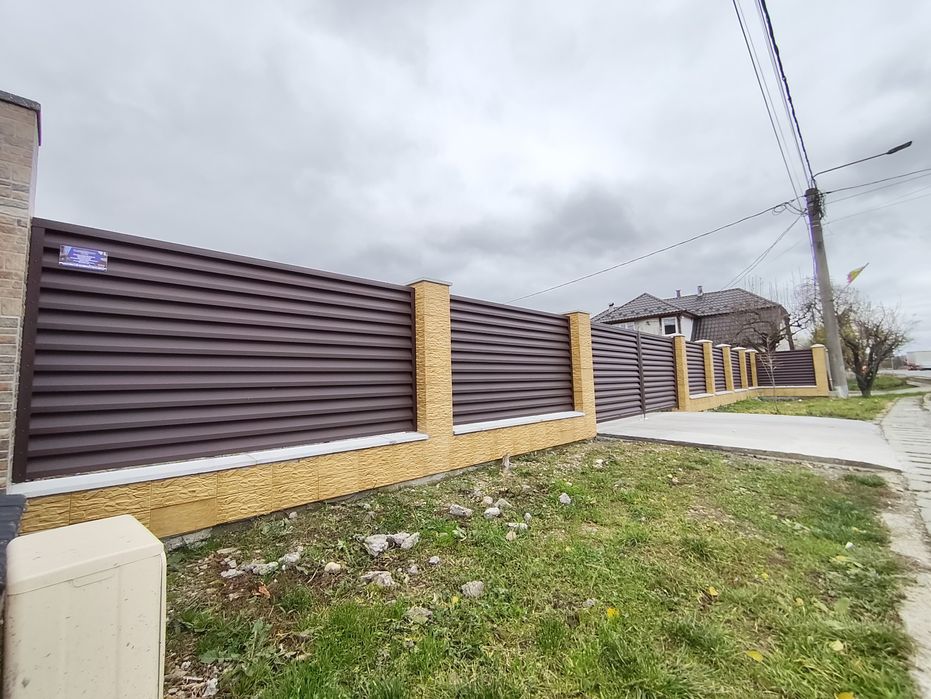 Panouri tip jaluzea metalic – modern, elegant, maro închis și alte