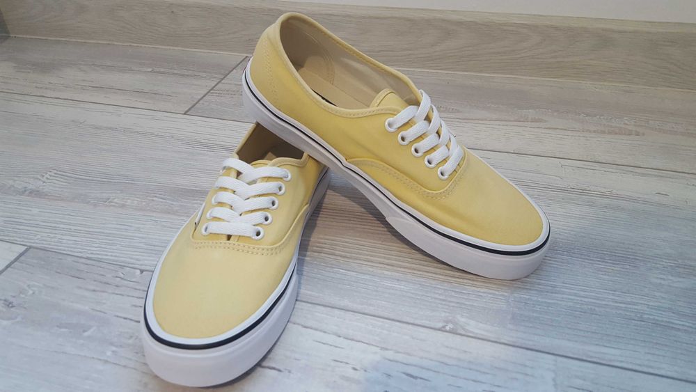 Нови жълти гуменки VANS unisex EUR40,5