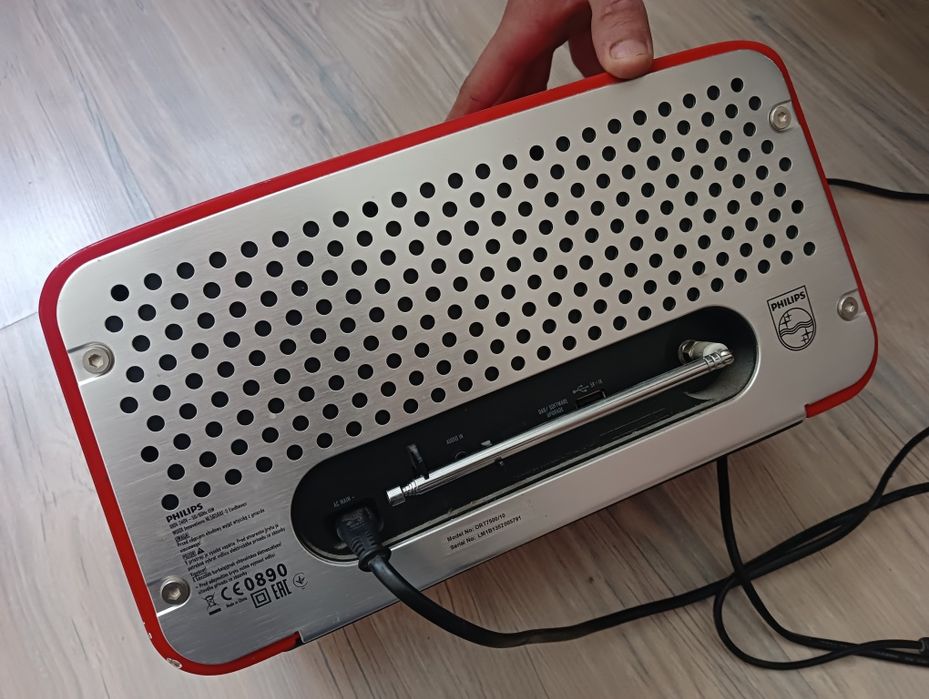 Ретро радио Philips Woox inovations