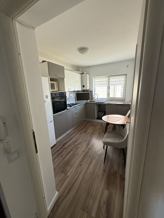 Inchiriere apartament 2 camere parter
