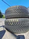 2 anvelope allseasons 215/60r17 Goodyear  dot 2022 Montaj Gratuit