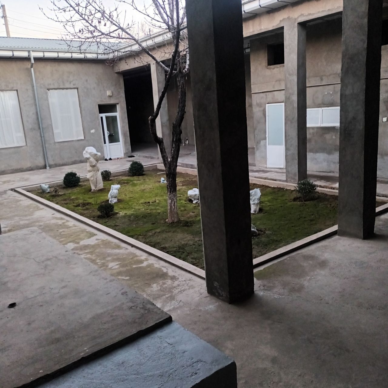Продается участок махаля Хозиробод