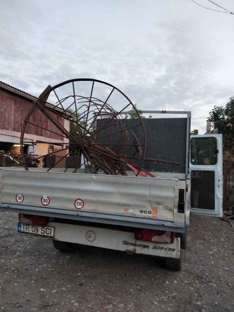 Executăm Transporturi Marfă Mobilă Moloz